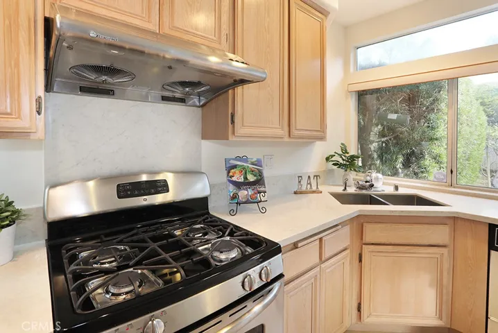 8236 E. White Fir Lane, Anaheim Hills, California 92808