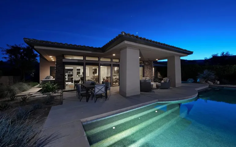 73884 DESERT BLOOM TRAIL 70