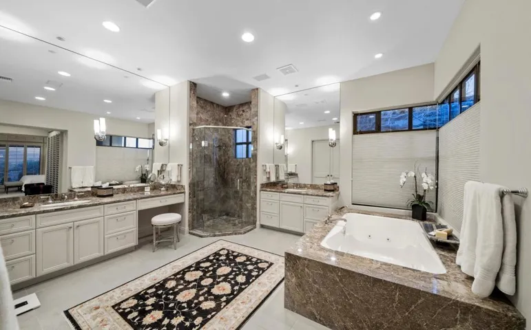 73884 DESERT BLOOM TRAIL 43