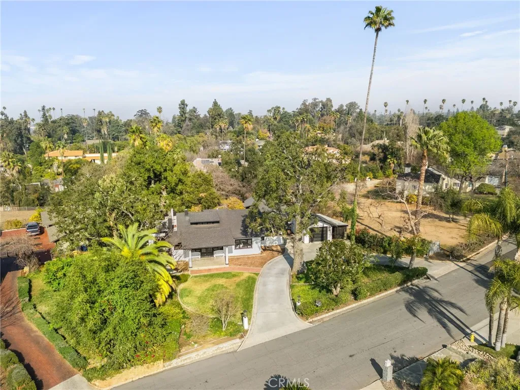 1365 Knoll Road, Redlands, California 92373 home-pic-52