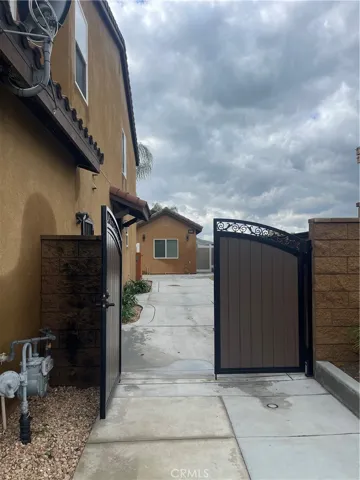 16848 Hidden Trails Lane, Riverside, California 92503