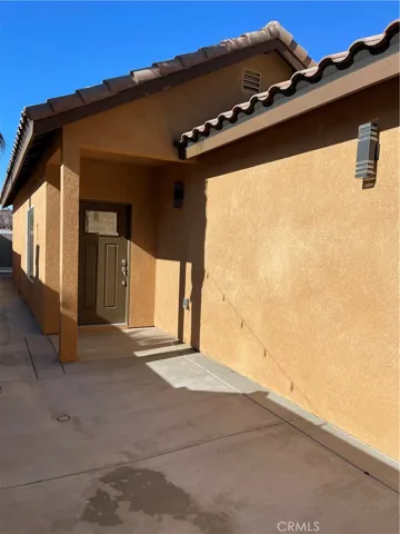 16848 Hidden Trails Lane, Riverside, California 92503