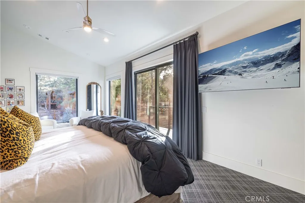 634 Cedar Glen Drive, Big Bear City, California 92314 home-pic-27