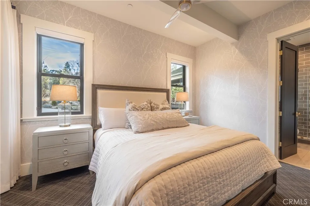 634 Cedar Glen Drive, Big Bear City, California 92314 home-pic-19