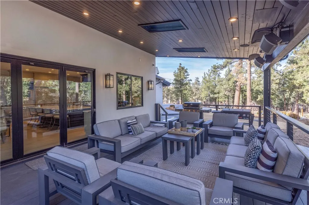 634 Cedar Glen Drive, Big Bear City, California 92314 home-pic-50