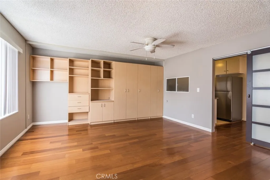 1422 Rock Glen Avenue 210, Glendale, California 91205 home-pic-11