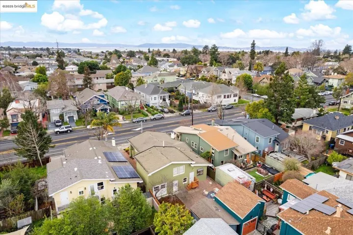 2515 Encinal Ave, Alameda, California 94501