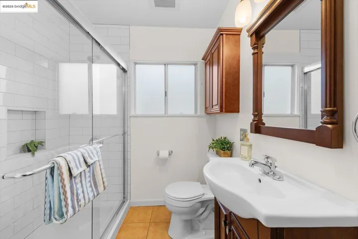 2515 Encinal Ave, Alameda, California 94501