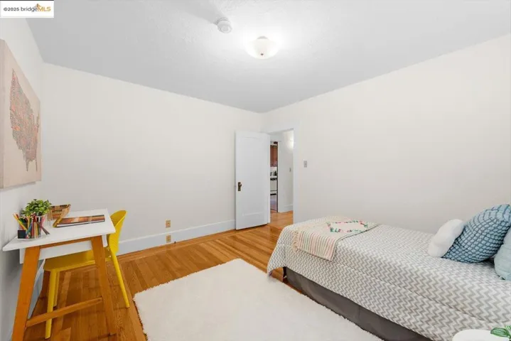 2515 Encinal Ave, Alameda, California 94501