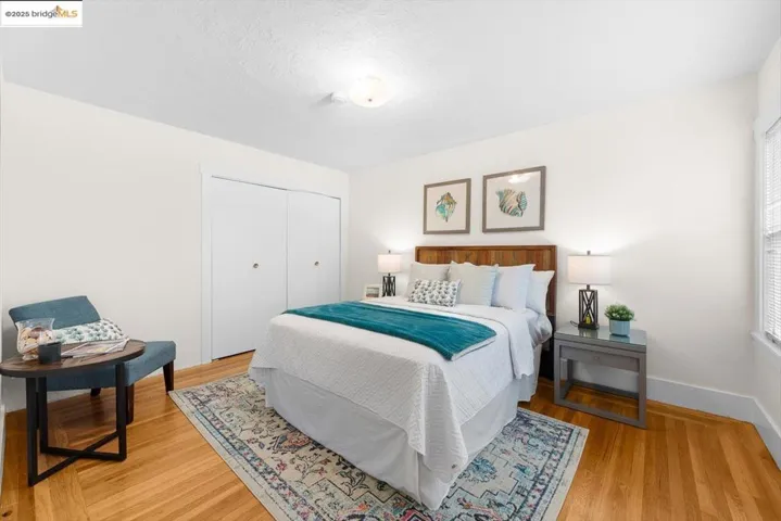 2515 Encinal Ave, Alameda, California 94501