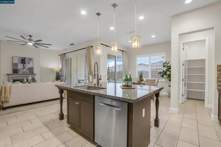 7339 Bay Harbor Way, Discovery Bay, California 94505