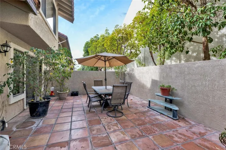 9869 Lewis Avenue, Fountain Valley, California 92708