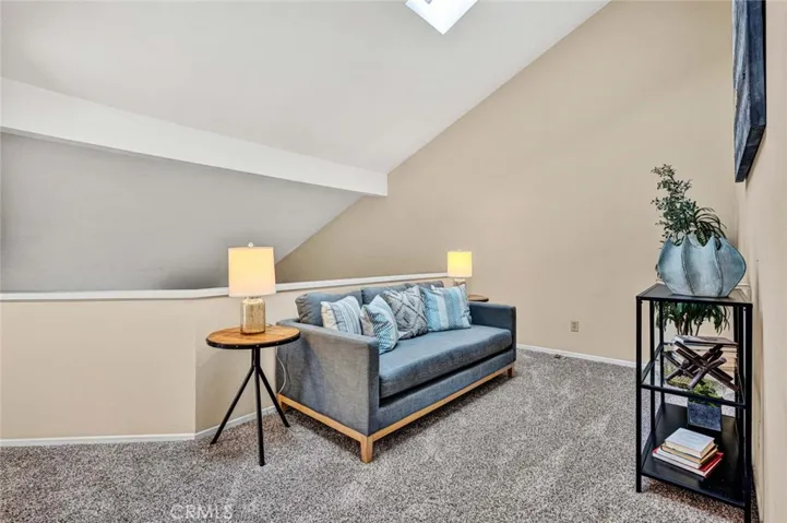 9869 Lewis Avenue, Fountain Valley, California 92708