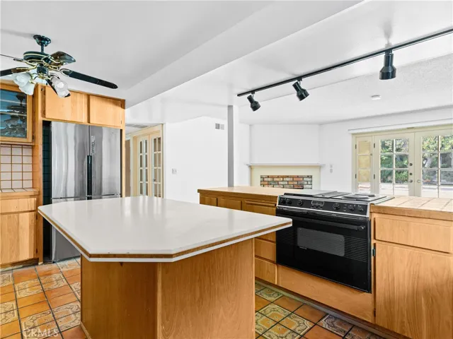 26900 Lunada Circle Drive, Rancho Palos Verdes, California 90275