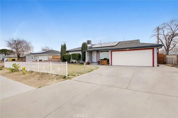 44126 12th Street W, Lancaster, California 93534
