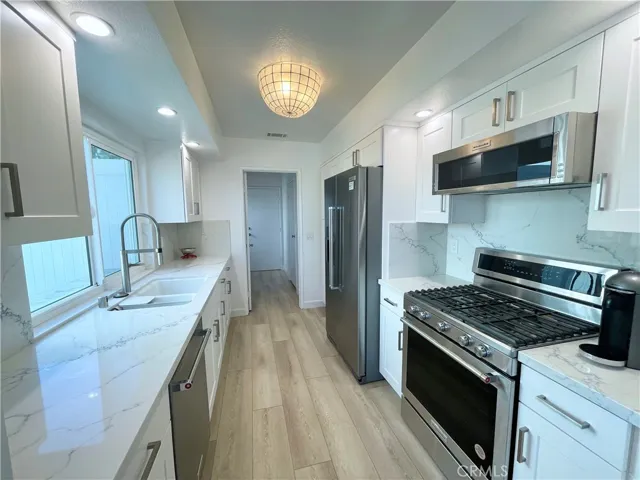 33431 Spinnaker Drive N, Dana Point, California 92629