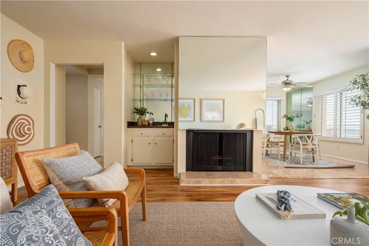 3200 La Rotonda Drive 405, Rancho Palos Verdes, California 90275