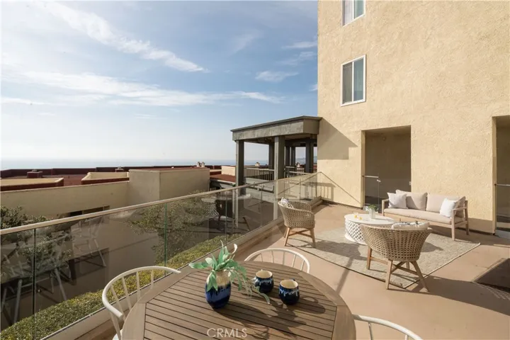 3200 La Rotonda Drive 405, Rancho Palos Verdes, California 90275