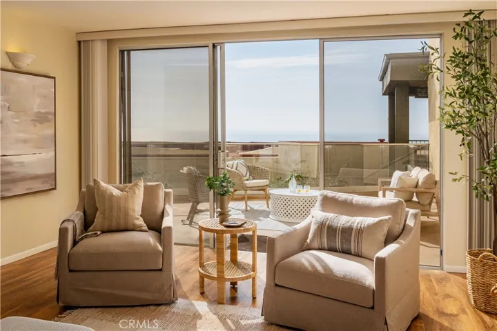 3200 La Rotonda Drive 405, Rancho Palos Verdes, California 90275