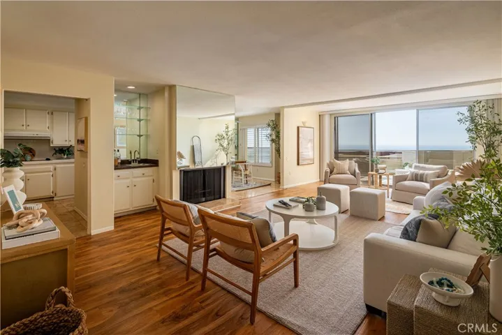 3200 La Rotonda Drive 405, Rancho Palos Verdes, California 90275