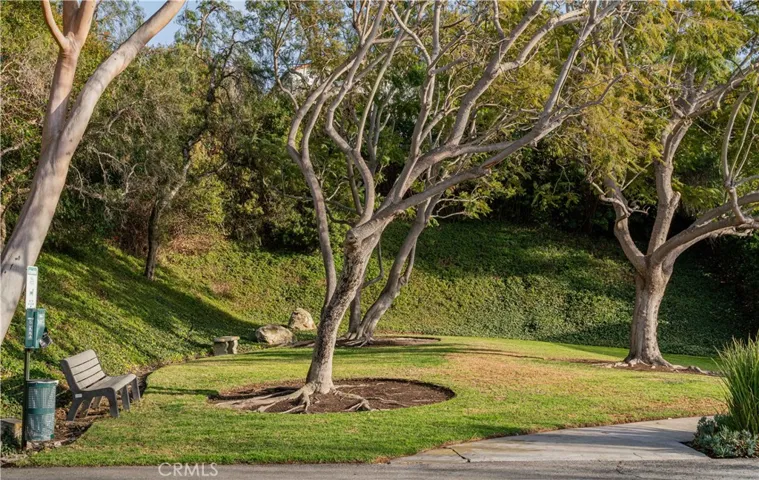 3200 La Rotonda Drive 405, Rancho Palos Verdes, California 90275