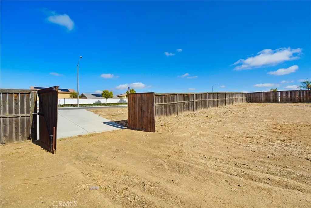 30550 Stern Drive, Menifee, California 92584 home-pic-5