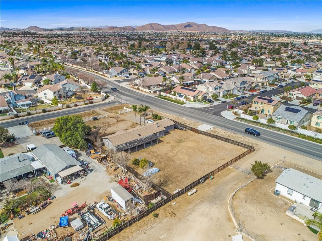 30550 Stern Drive, Menifee, California 92584 home-pic-17