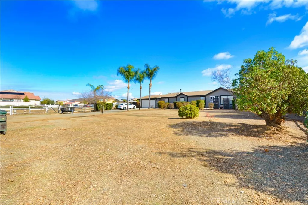 30550 Stern Drive, Menifee, California 92584 home-pic-7
