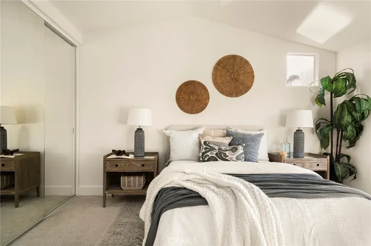 27 Cayman Brac, Aliso Viejo, California 92656
