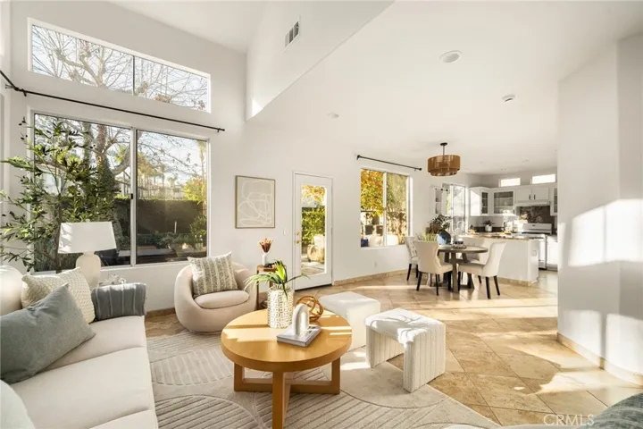 27 Cayman Brac, Aliso Viejo, California 92656