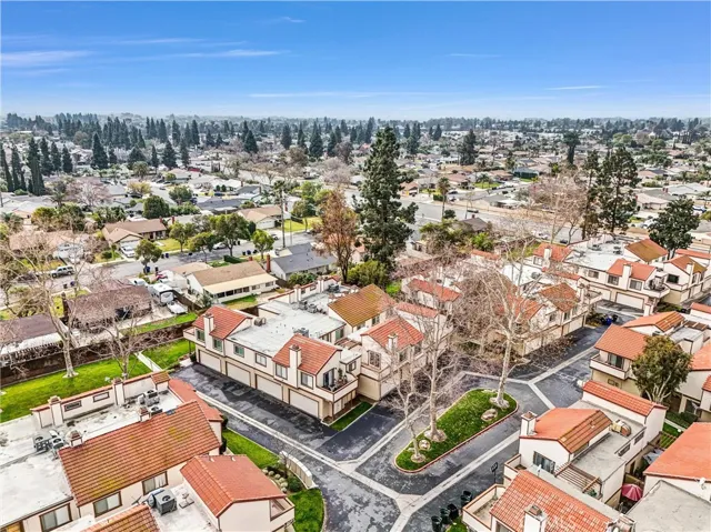 2017 S Campus Avenue G, Ontario, California 91761