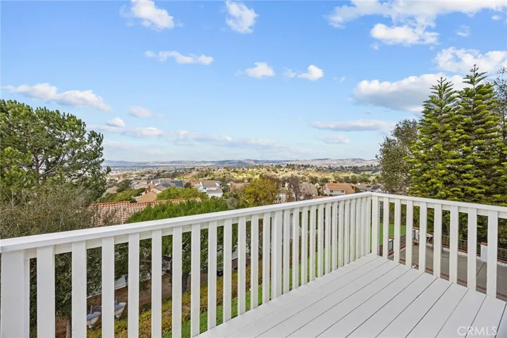 761 S Foxdale Lane, Anaheim Hills, California 92807