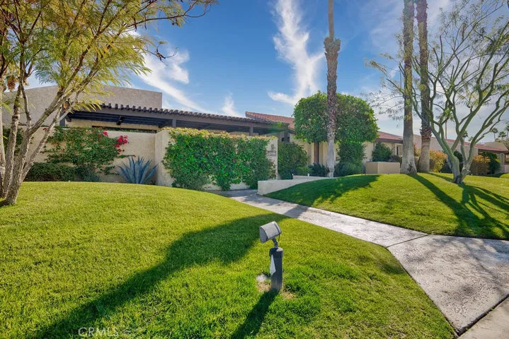 240 N Hermosa Drive, Palm Springs, California 92262