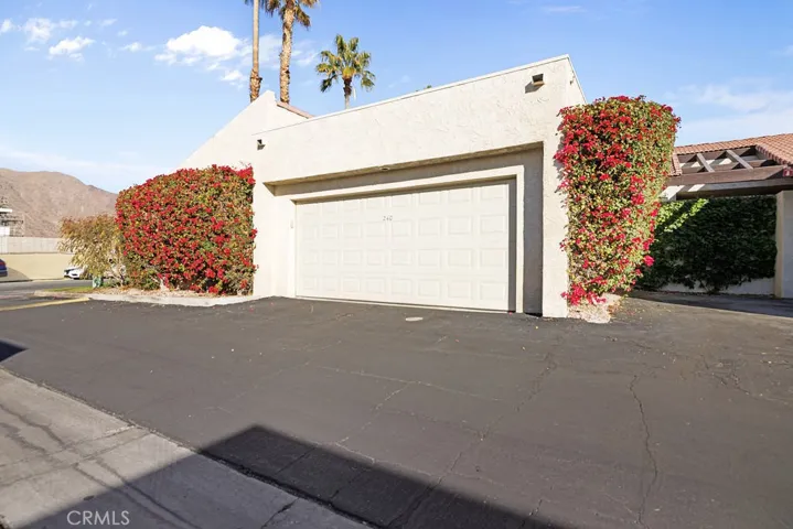 Sought after 2 car garage