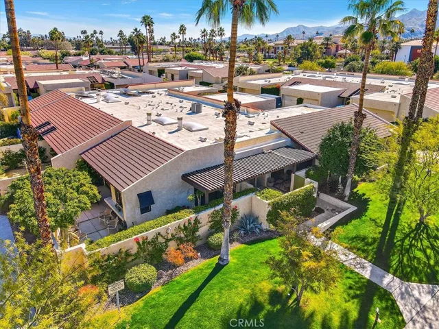 240 N Hermosa Drive, Palm Springs, California 92262