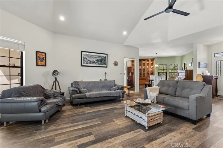 20 Donald Drive, Chico, California 95973