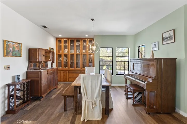 20 Donald Drive, Chico, California 95973
