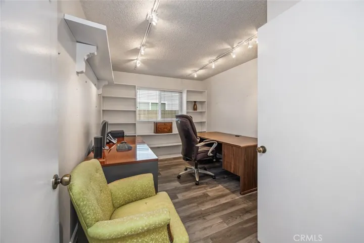 1st bedroom, used as an office.