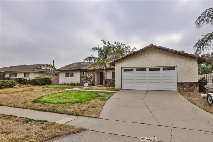 137 Condor Drive, Rialto, California 92377