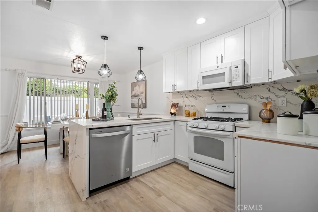 2583 Coventry Circle Ci103, Fullerton, California 92833 home-pic-7