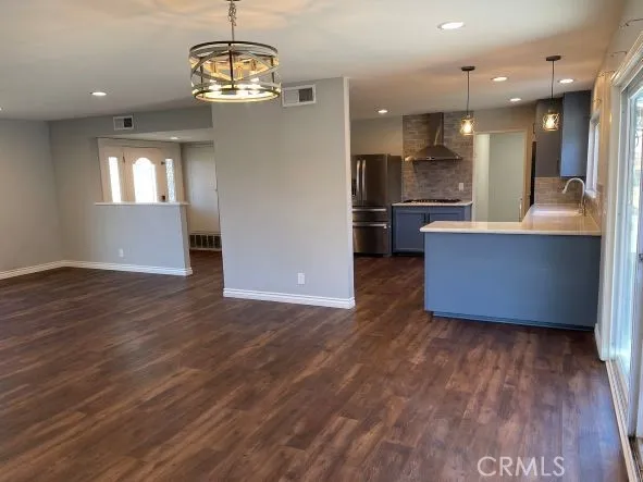 2292 Jonesboro Avenue, Simi Valley, California 93063