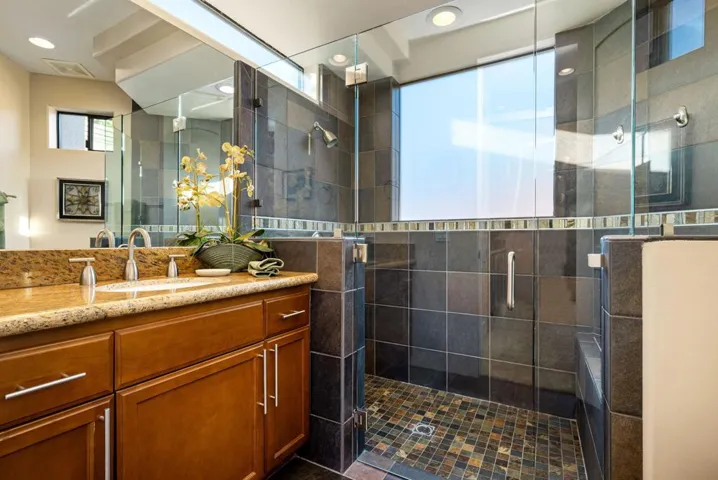 Casita Bath