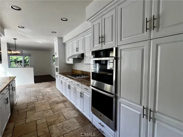 5544 Littlebow Rd, Rancho Palos Verdes, California 90275