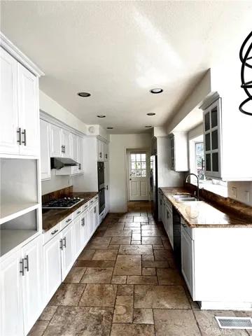 5544 Littlebow Rd, Rancho Palos Verdes, California 90275