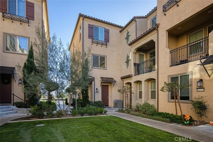 18305 Goldbark Way, Yorba Linda, California 92886