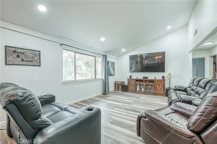 35883 Douglas Road N, Coarsegold, California 93614