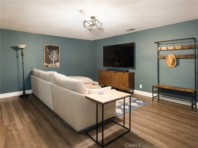 121 S Lucia Avenue 3, Redondo Beach, California 90277