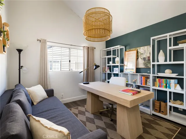 121 S Lucia Avenue 3, Redondo Beach, California 90277
