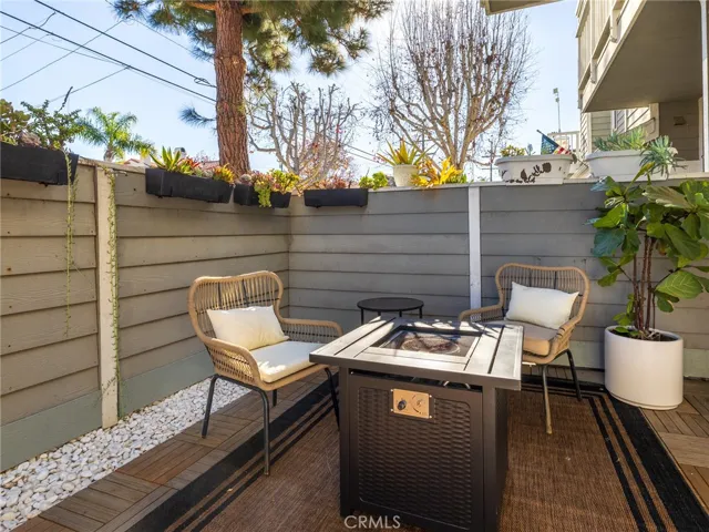 121 S Lucia Avenue 3, Redondo Beach, California 90277