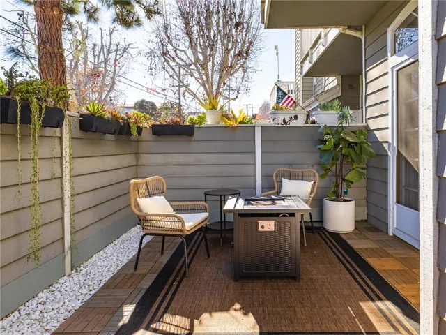 121 S Lucia Avenue 3, Redondo Beach, California 90277